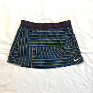 Nike tennis skirt